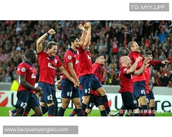 乌得勒b队迎战劲敌全力争胜展现球队实力与团结精神